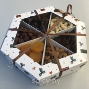 Подарочный набор из сухофруктов и орехов (1,15кг)
